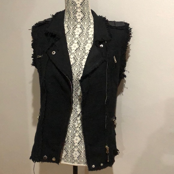 Tweed Vest - Picture 4 of 6